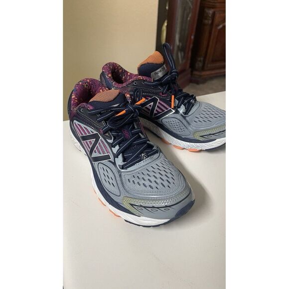 New Balance 860 womens‎ running shoes size 6.5 - Picture 1 of 12